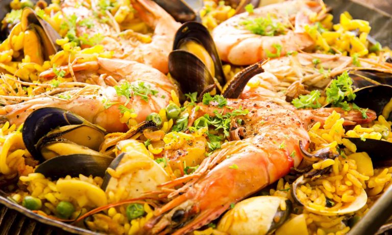 Paella aux fruits de mer