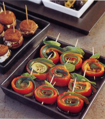 Roulés de poivrons et courgettes
