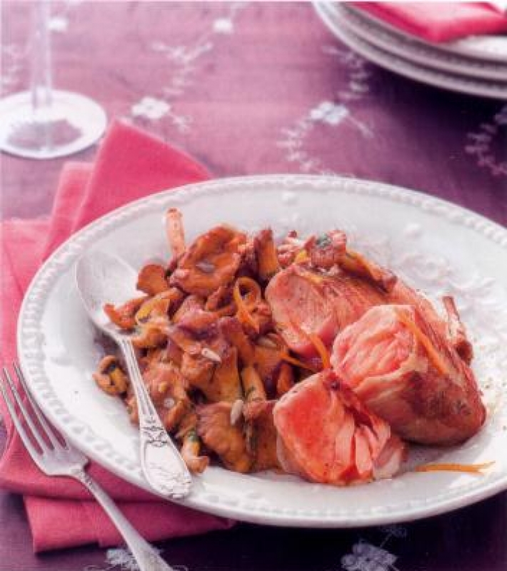 Pavé de saumon et poêlée de girolles