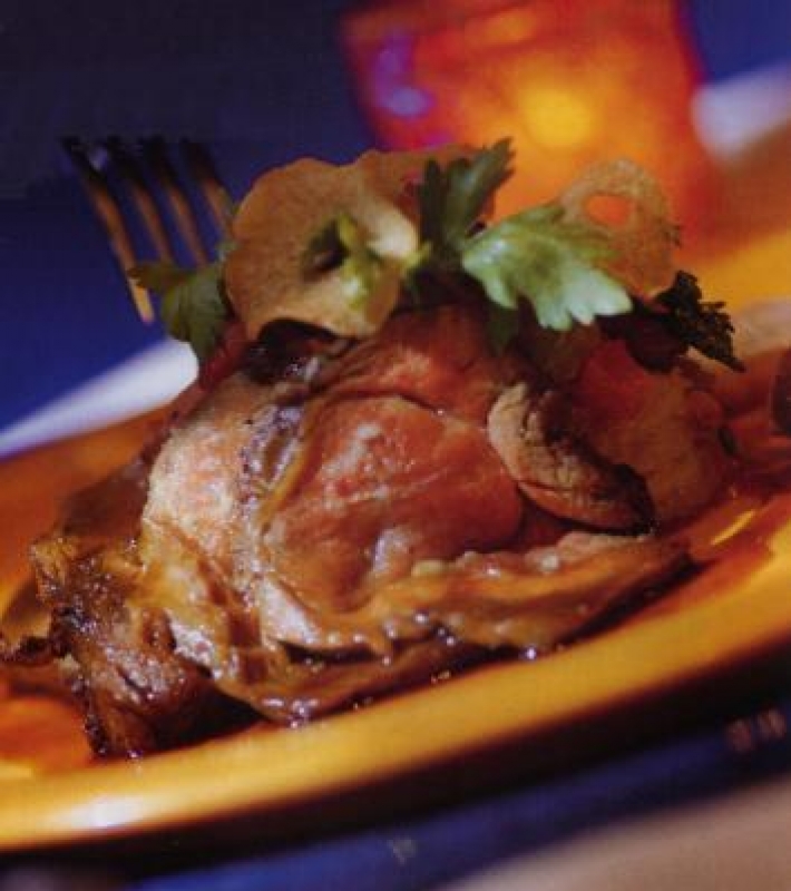 Souris d'agneau braisées, gratin de fenouil et tapenade au poivron