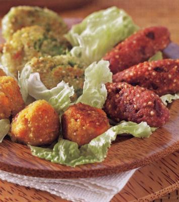 Assortiment de boulettes de légumes au quinoa