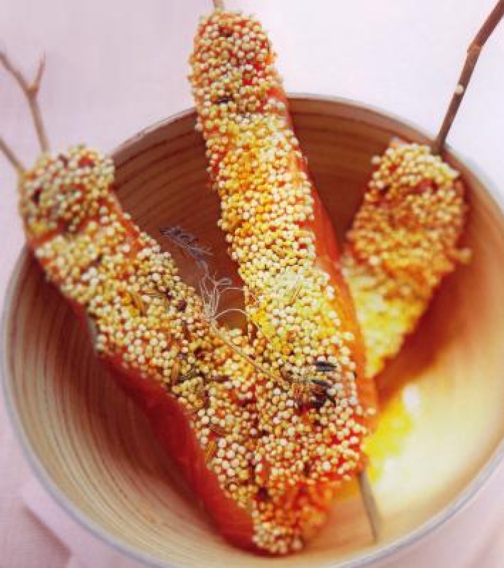 Brochettes de saumon au beurre de curcuma