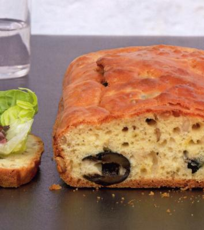 Cake surprenant aux olives