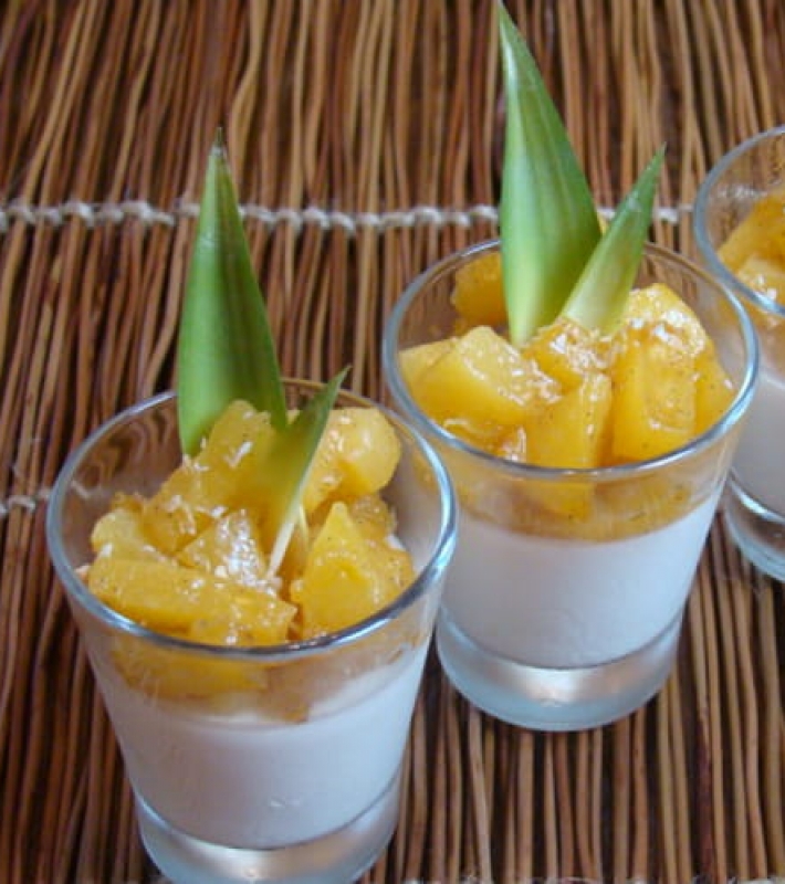 Panna Cotta à l'ananas confit
