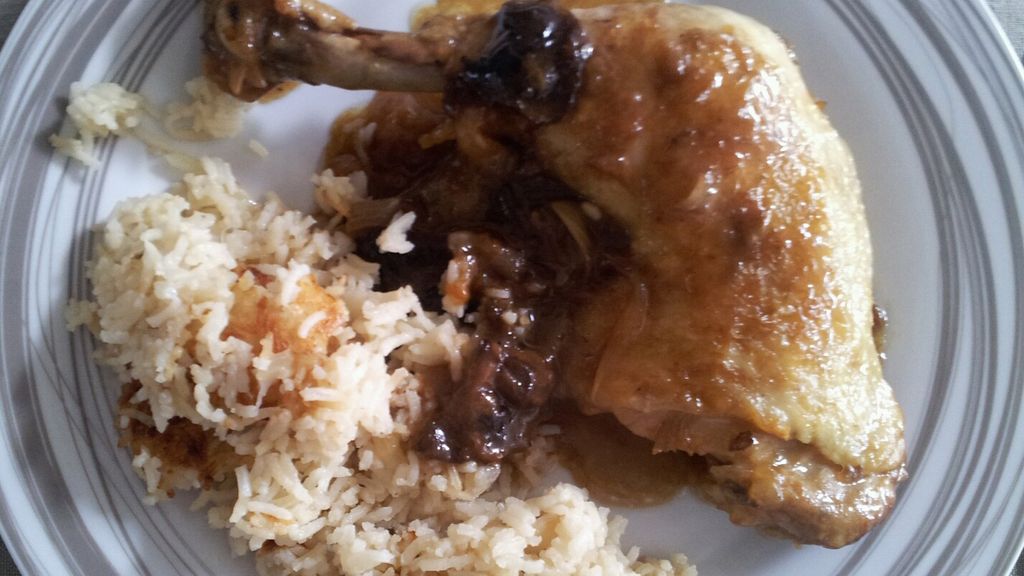 Poulet aux pruneaux