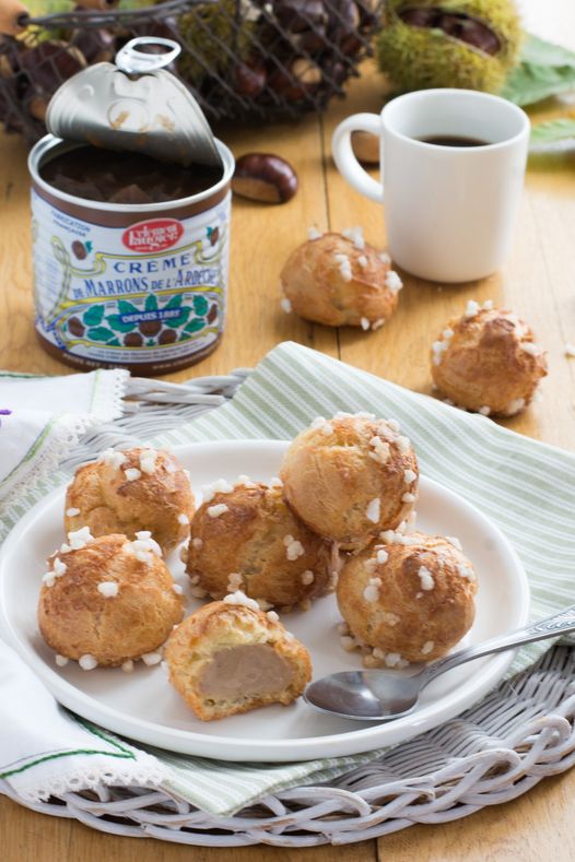 Chouquettes garnies au crémeux de marrons