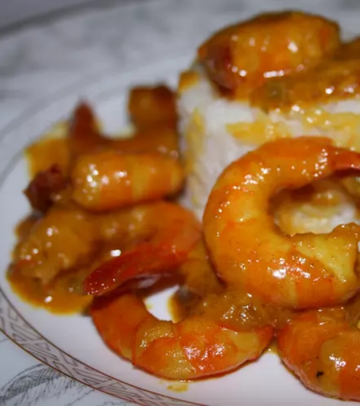 Crevettes sautées au paprika et curcuma
