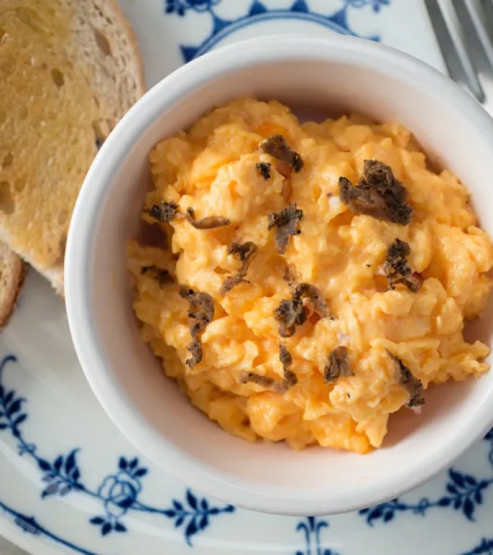 Oeufs brouillés à la truffe