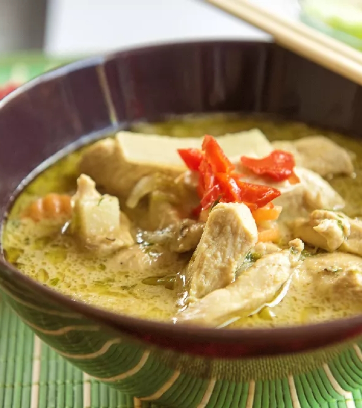 Emincés de poulet au lait de coco