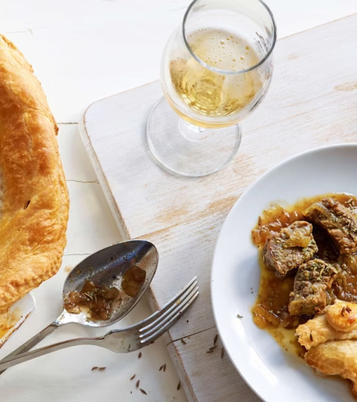 Sauté de boeuf au coing en tourtière feuilletée