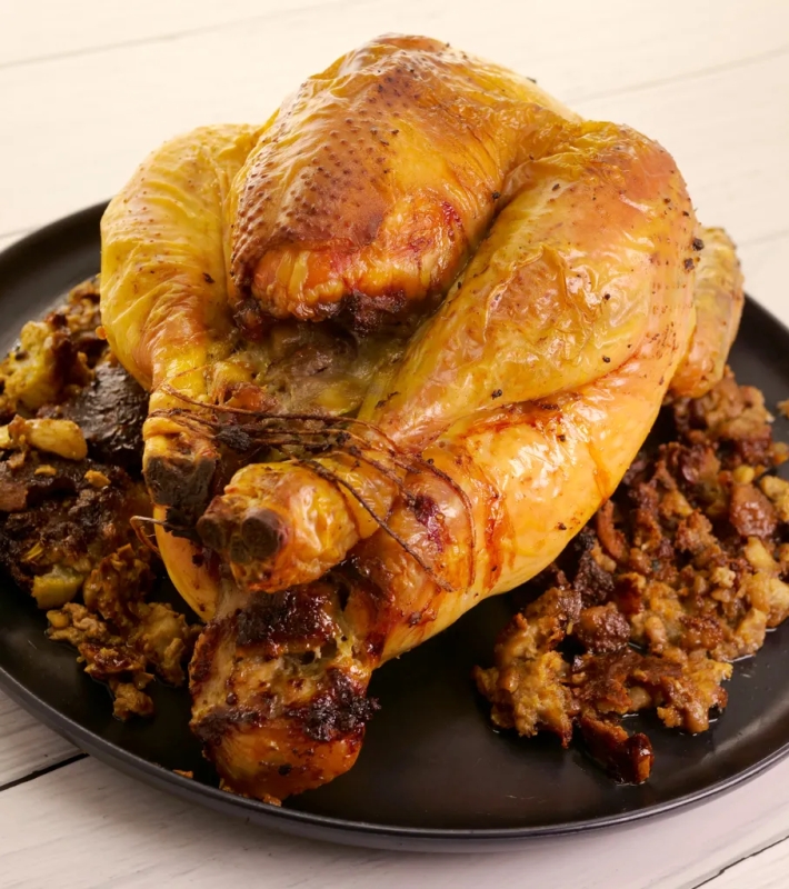 Poulet farci aux cèpes et châtaignes